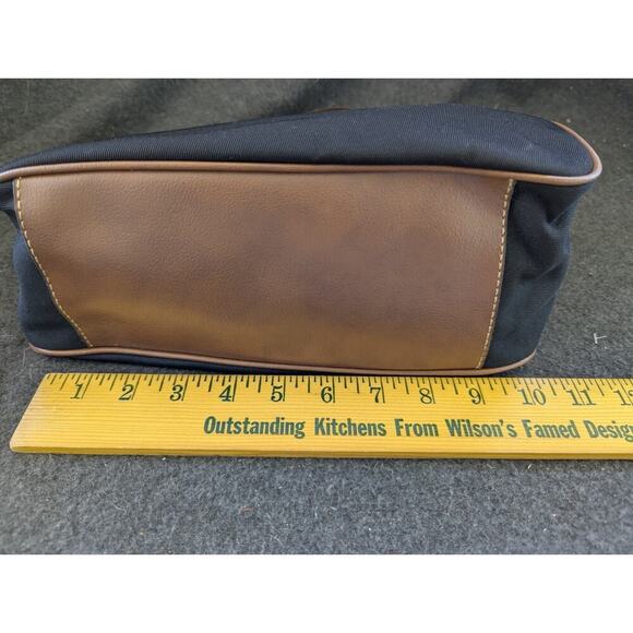 Tommy Hilfiger Handle Bag Purse Tote Leather Straps And Bottom - Picture 3 of 14